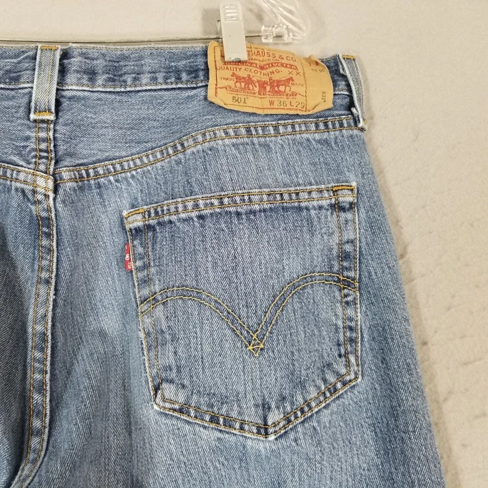 Levi's 501 jeans men's 36x29 original button fly straight blue denim pants retro